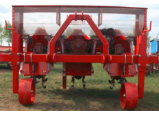 安格立斯4W4000-A3中耕施肥机